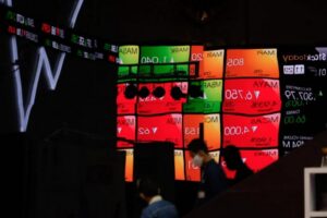 IHSG Menghijau, Bertahan di 8.062 Pagi